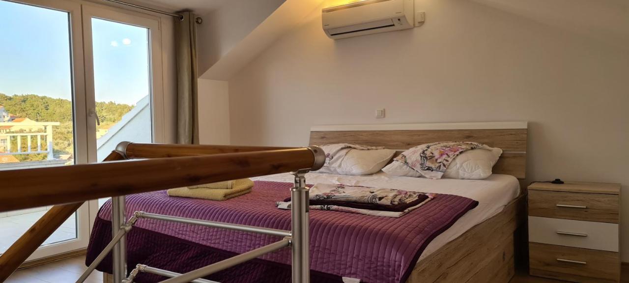 Luxury Apartments Oasis Lumbarda Kültér fotó