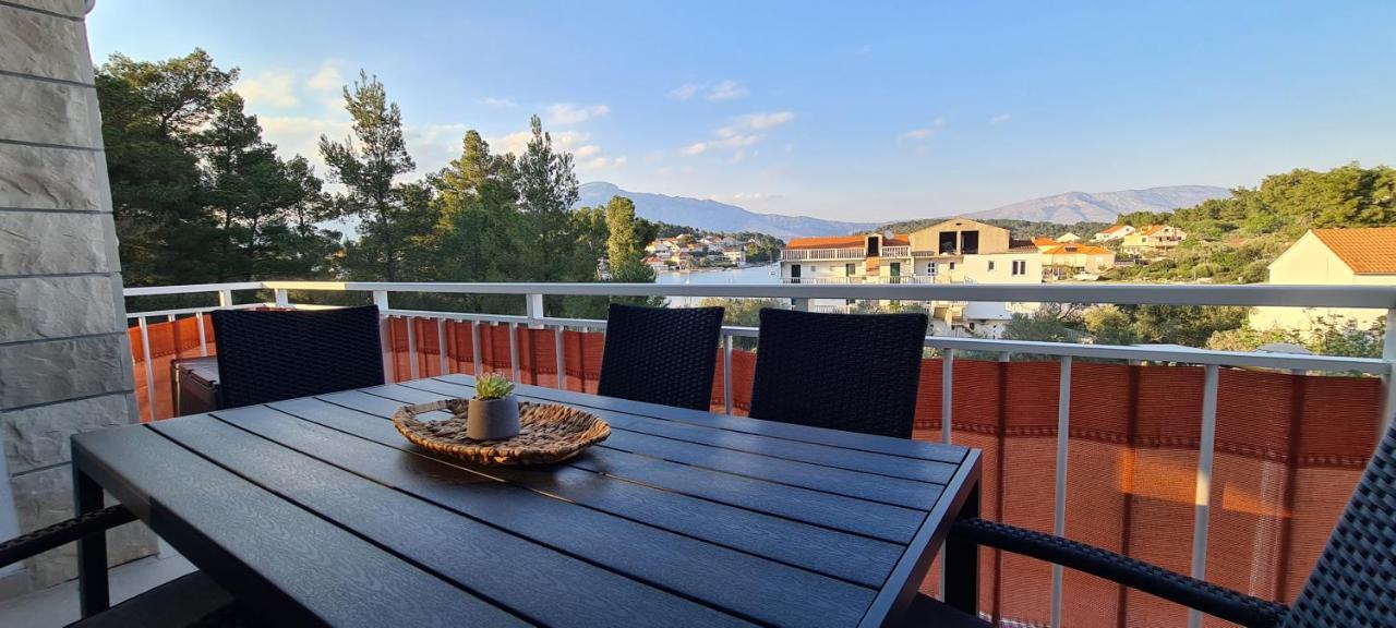 Luxury Apartments Oasis Lumbarda Kültér fotó