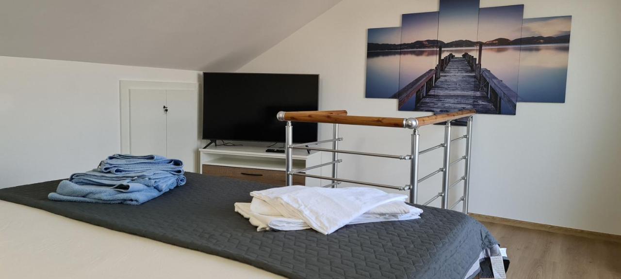 Luxury Apartments Oasis Lumbarda Kültér fotó